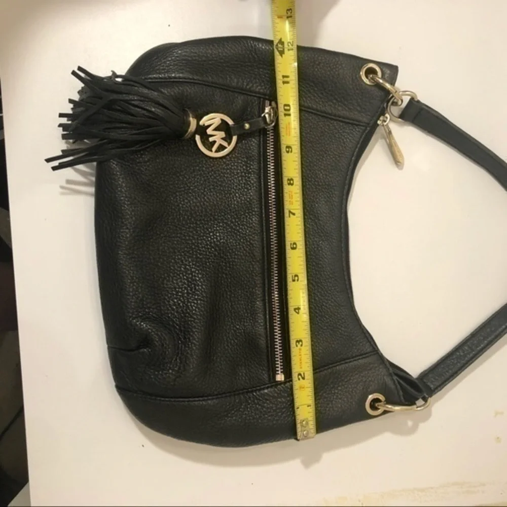 Michael kors black leather hobo bag gold tone logo